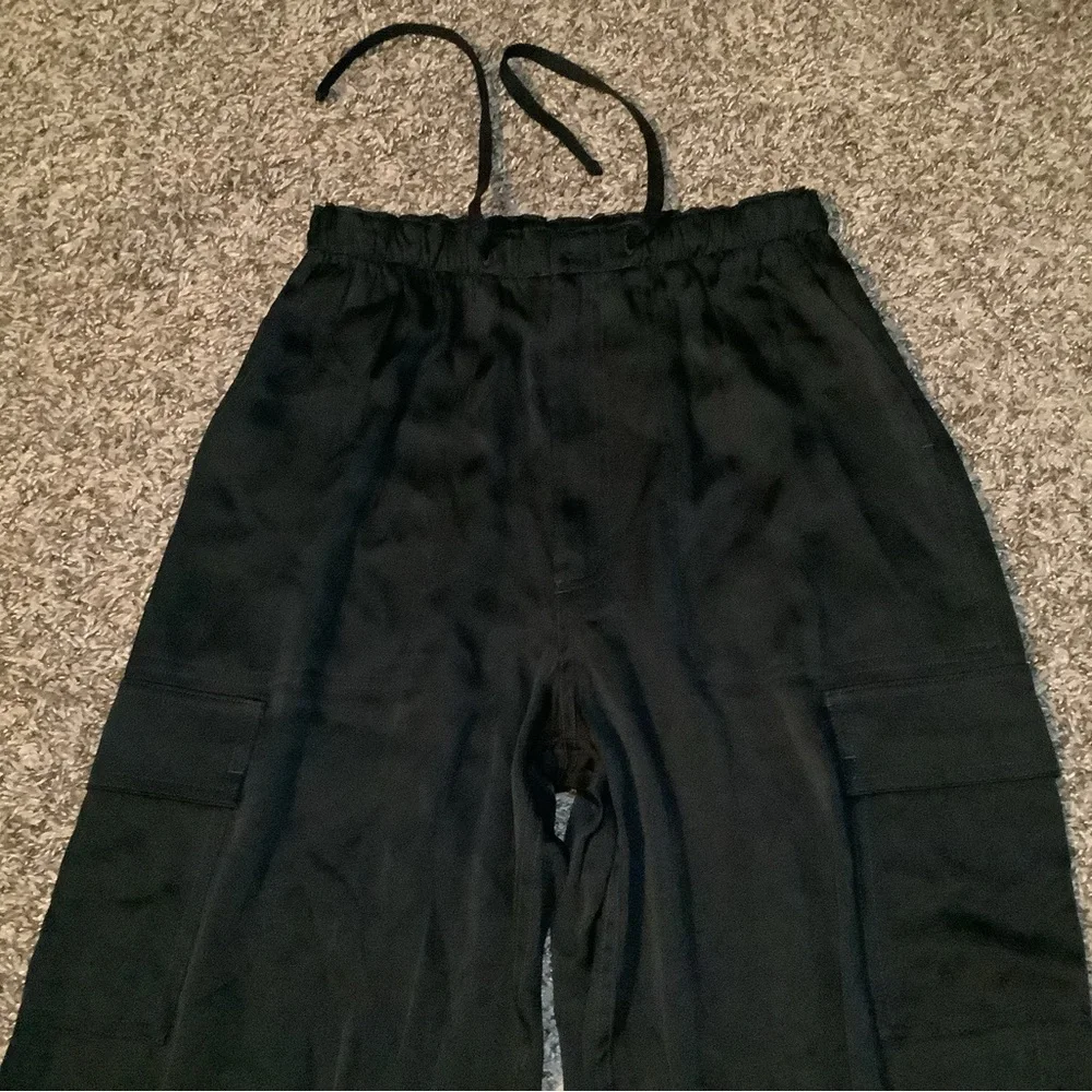 Pink Victoria’s Secret cargo jogger pants, color black, size: XS - Picture 2 of 12